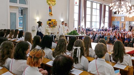 Patrona Hungariae Katolikus Iskolaközpont istentisztelet