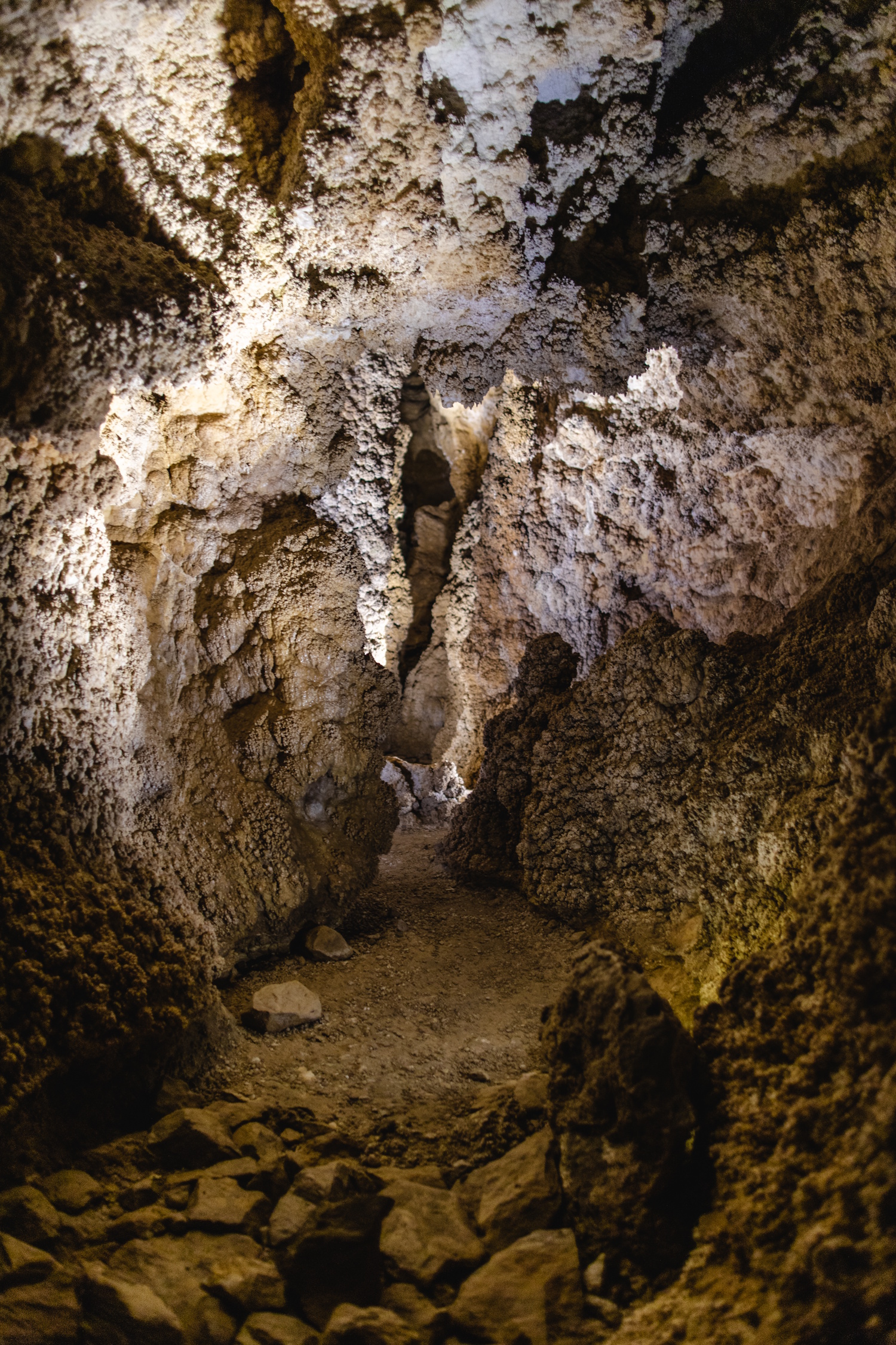 Szemlő hegyi barlang