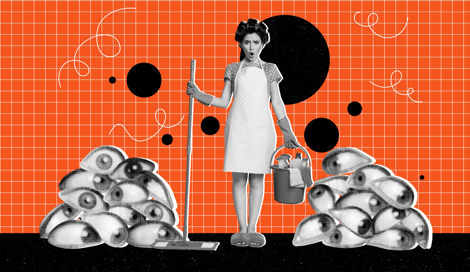 „Plakátszerű bannerkép‑kollázs: elégedetlen, megdöbbent arckifejezésű házvezetőnő, kezében vödörrel és felmosóval, a tekintete rátapad a koszos részletekre, átható, kimerült pillantás, nyomasztó rendetlenség érzetével.”