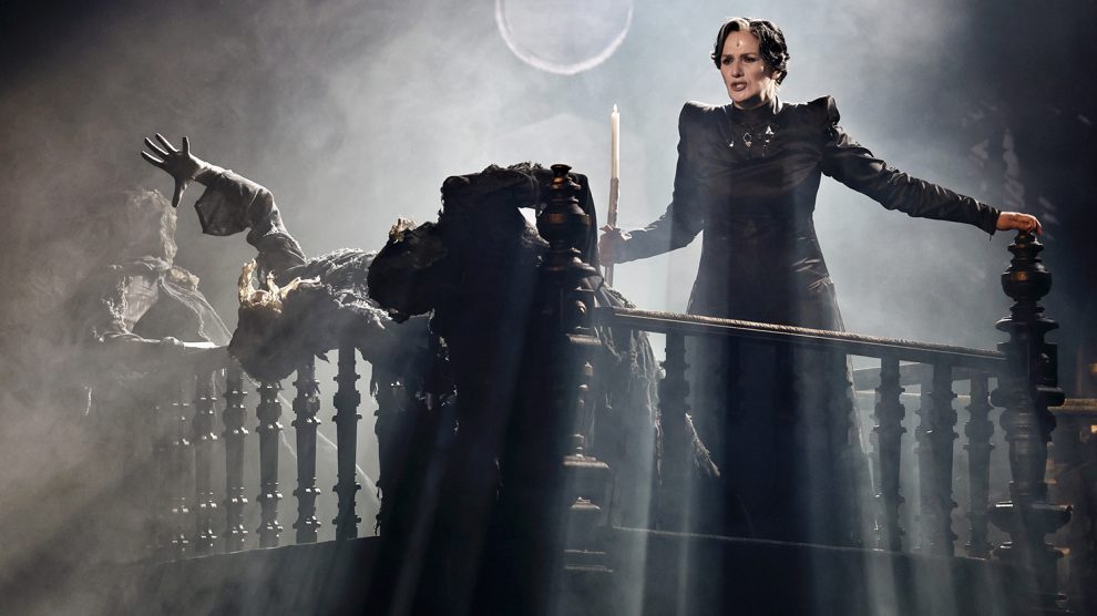 Rebecca premier: Malek Andrea