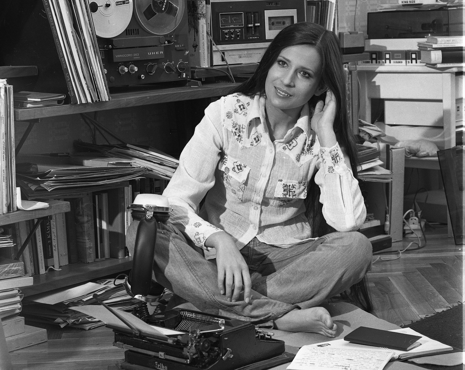 Koncz Zsuzsa fiatalon