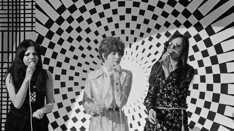 Zalatnay Sarolta, Kovács Kati és Koncz Zsuzsa egy közös fellépésen