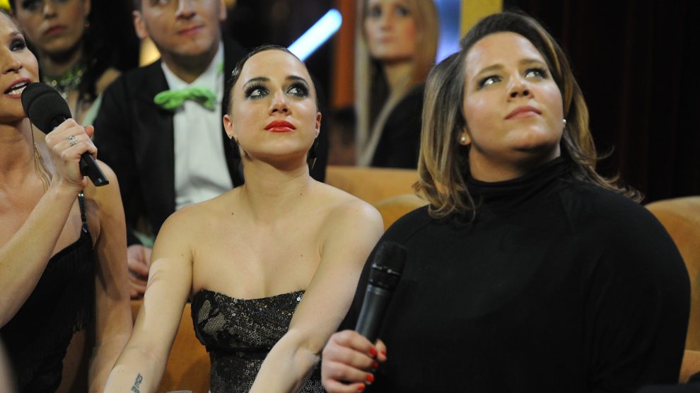 Tóth Gabi és Tóth Vera 2013-ban a Szombat esti láz felvételén - akkor éppen jóban voltak