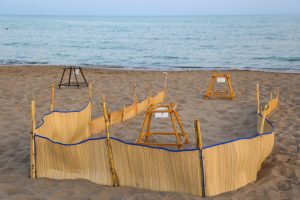 A Kalamaki strandon, Zakínthoson szintén tilos a fürdés