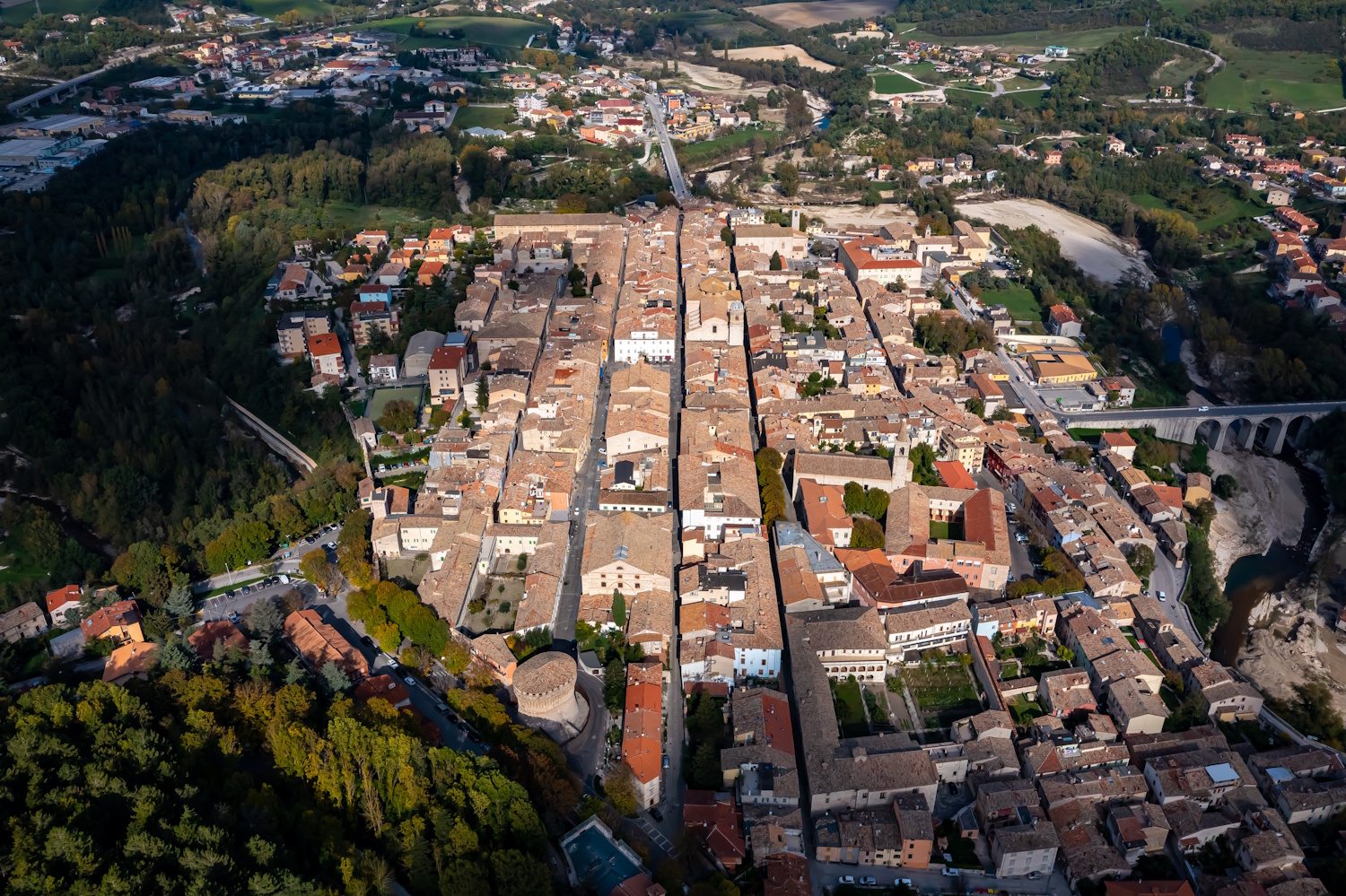 cagli városa olaszország umbria marche