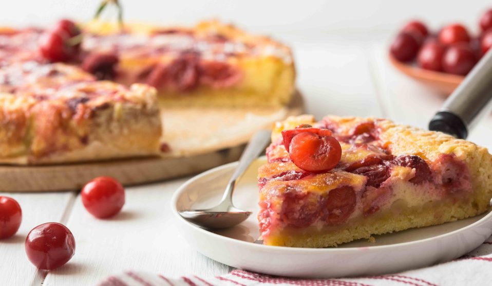 cseresznyés pite recept | Meglepetés cseresznyés pite