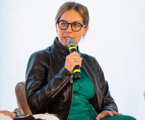 Dr. Faluhelyi Dóra, nemi és bőrgyógyász