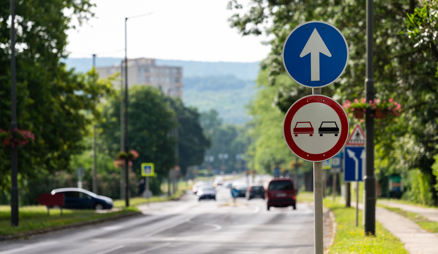 Közlekedő táblák