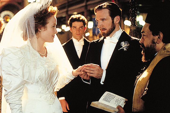 Ralph Fiennes A napfény íze című filmben