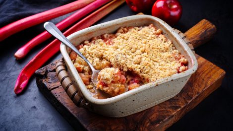 rebarbarás almás crumble morzsapite