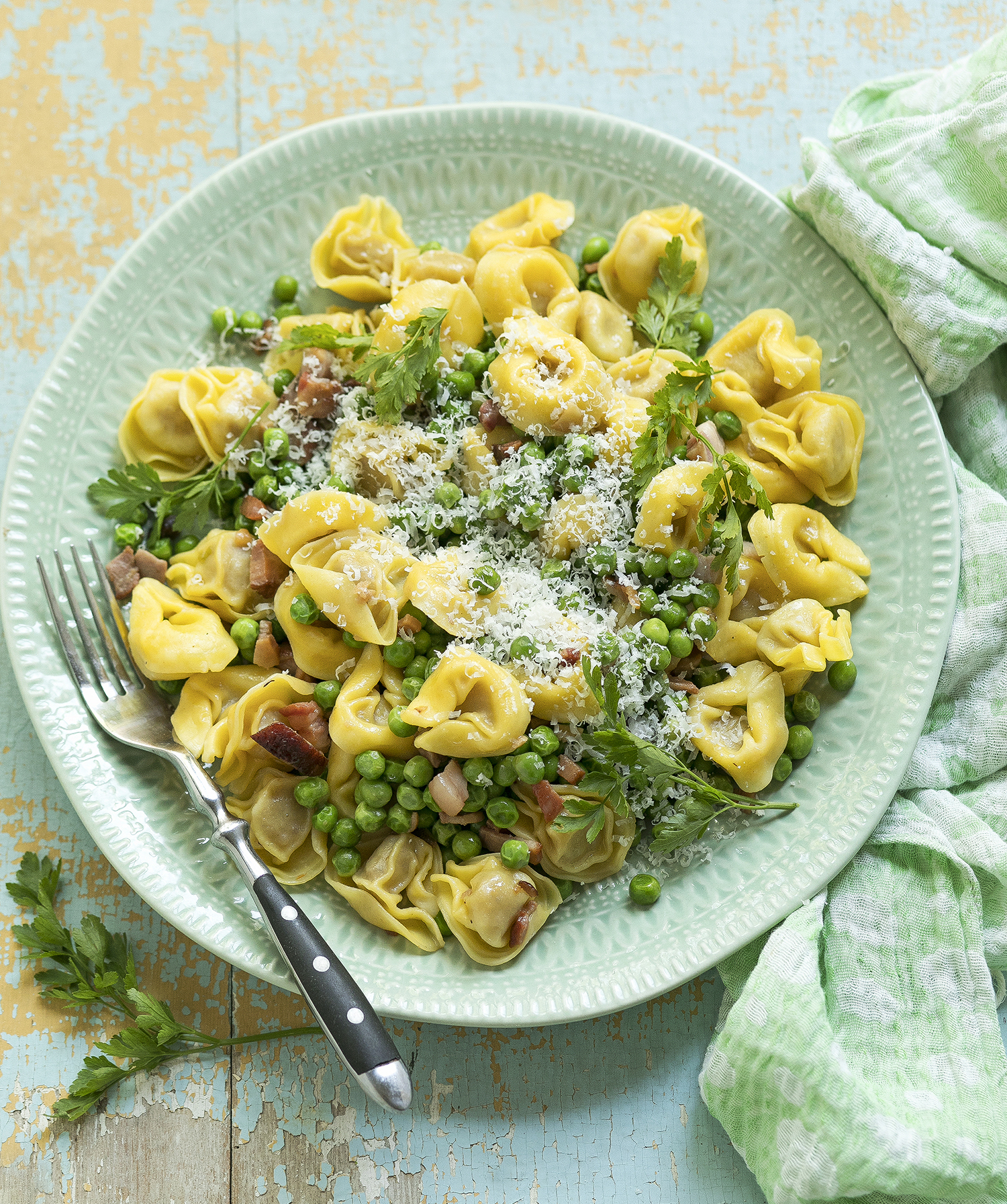 Tortellini zöldborsóraguval