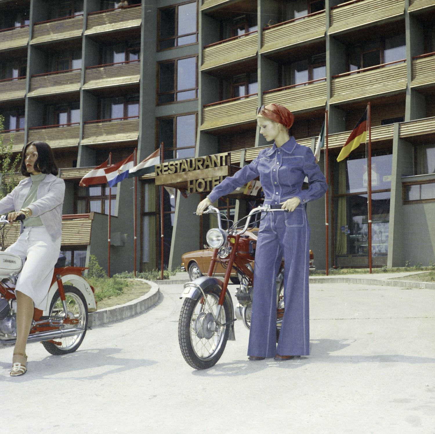 1975. Avar szálló, Turcsányi Éva, Komjáthy Ági