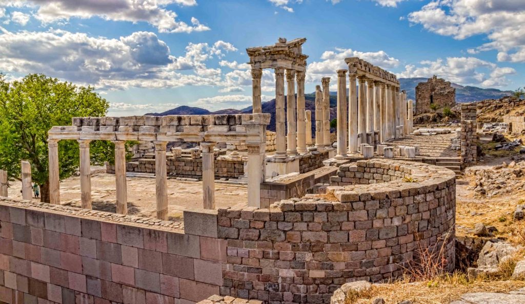 Pergamon | Meglepetés Pergamon
