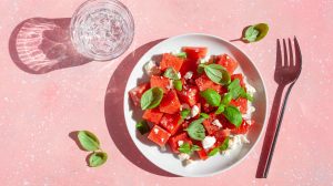 görögdinnyés-feta saláta