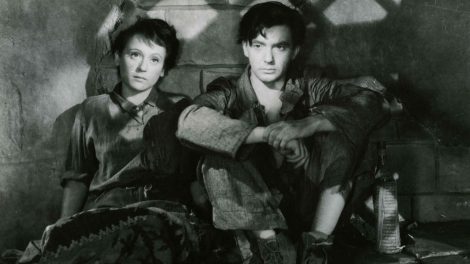 Képkocka a Valahol Európában című filmből
