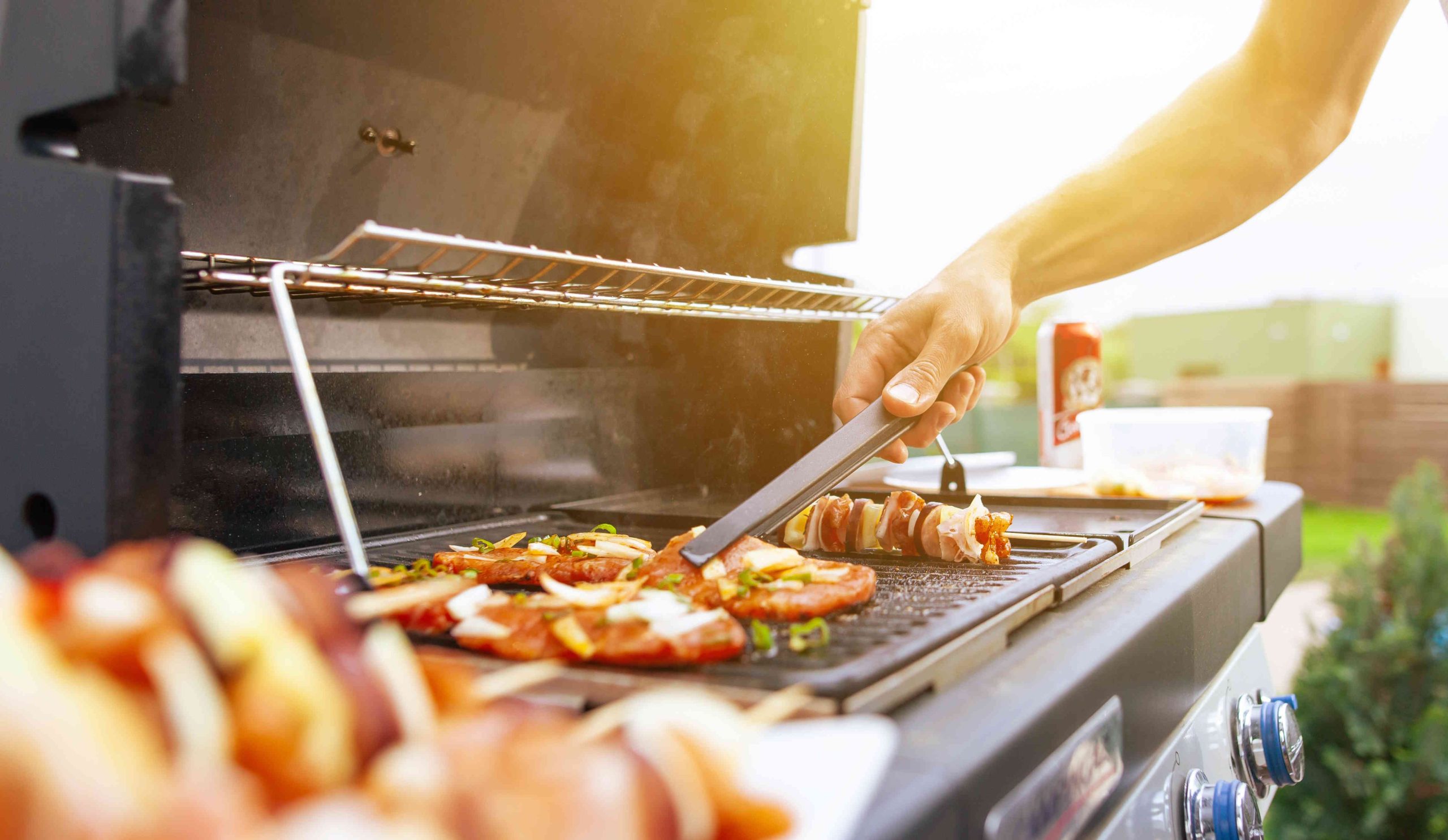 Húsok a grillen