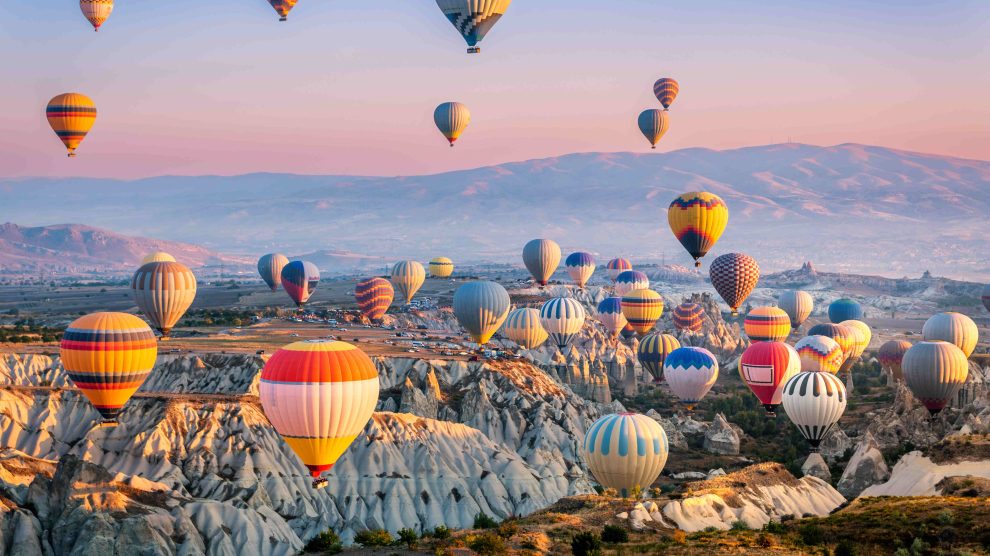 Kappadókiában hőlégballonok