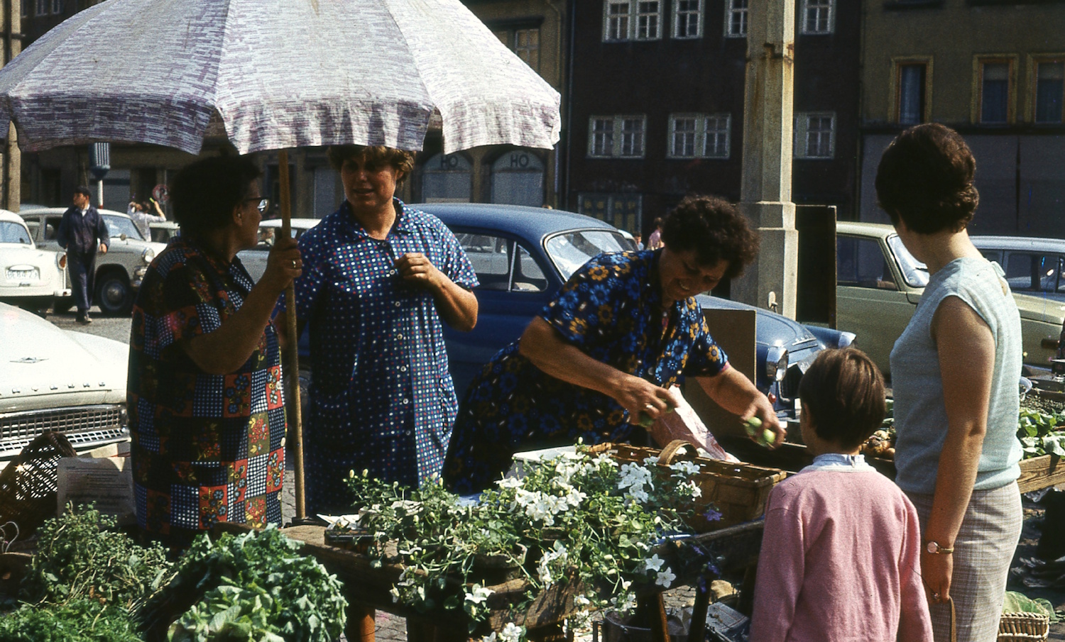 otthonka4 | Meglepetés 1970. piacra is otthonkában jártunk