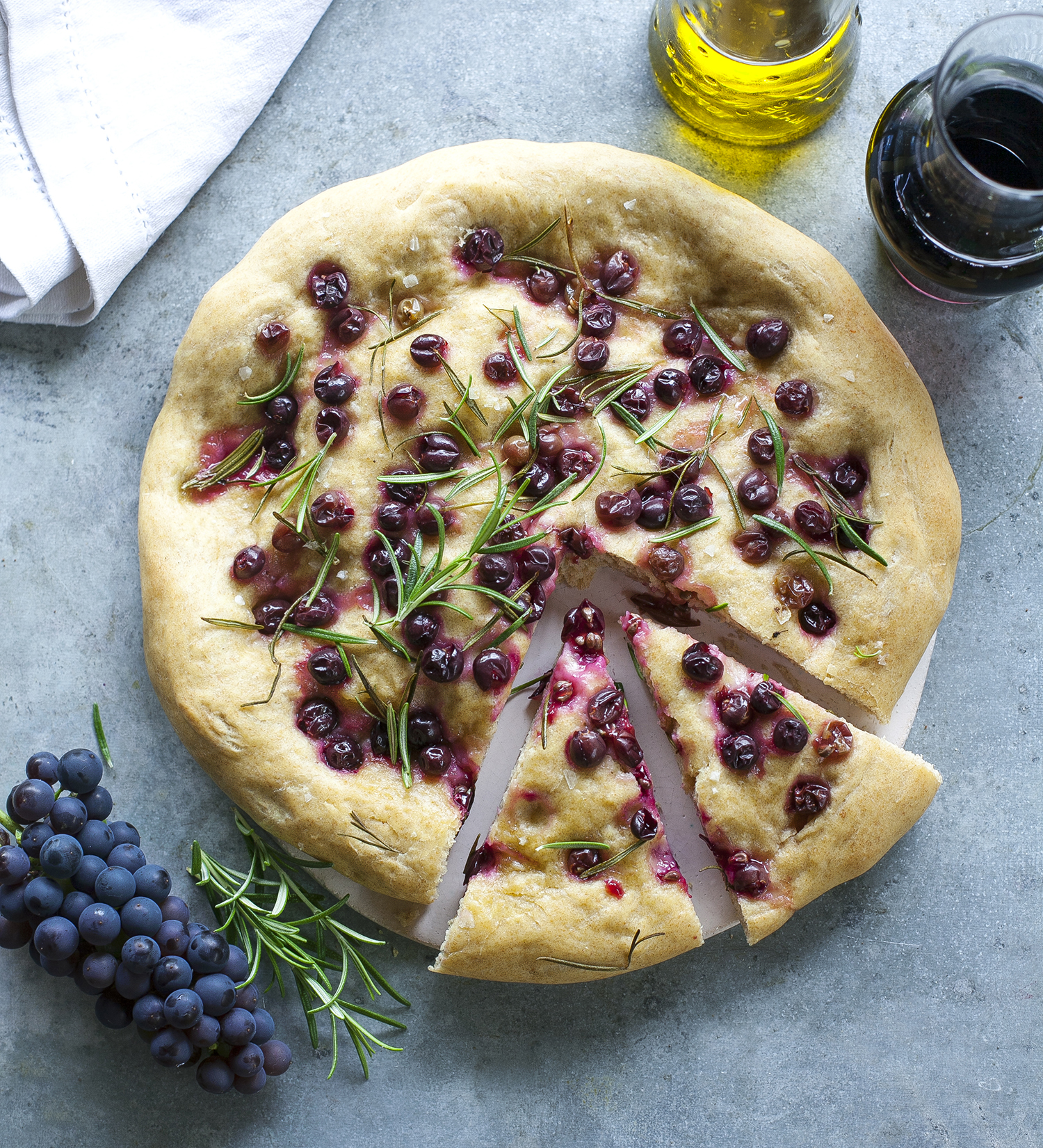 Reggeli a sütőből | Meglepetés Szőlős-rozmaringos focaccia