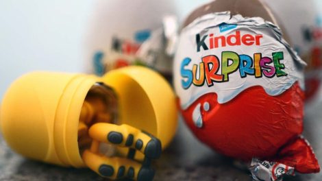 kinder tojás