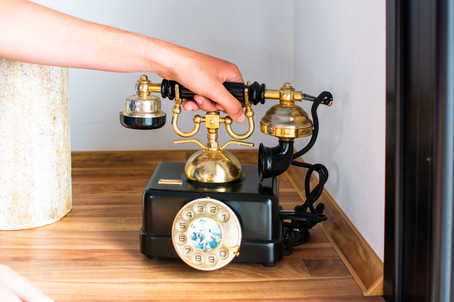 Vezetékes telefon