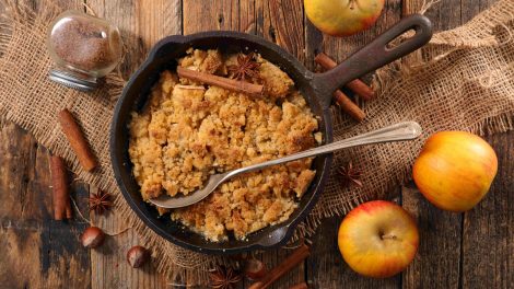 almás crumble a konyhapulton