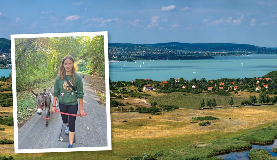 Egy hónapig gyalogolt Fokival Koszonits Bettina